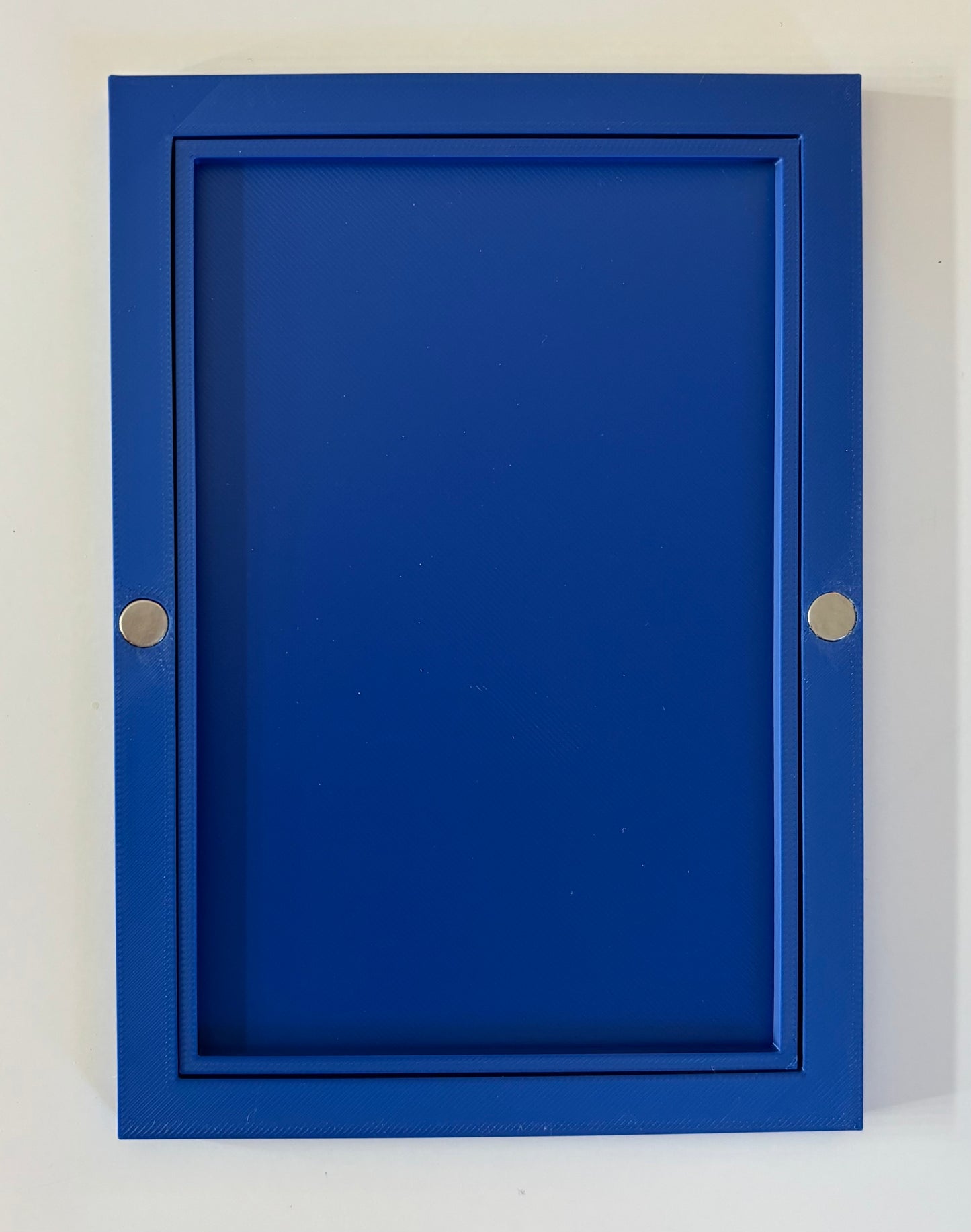 Custom Magnetic Picture Frames