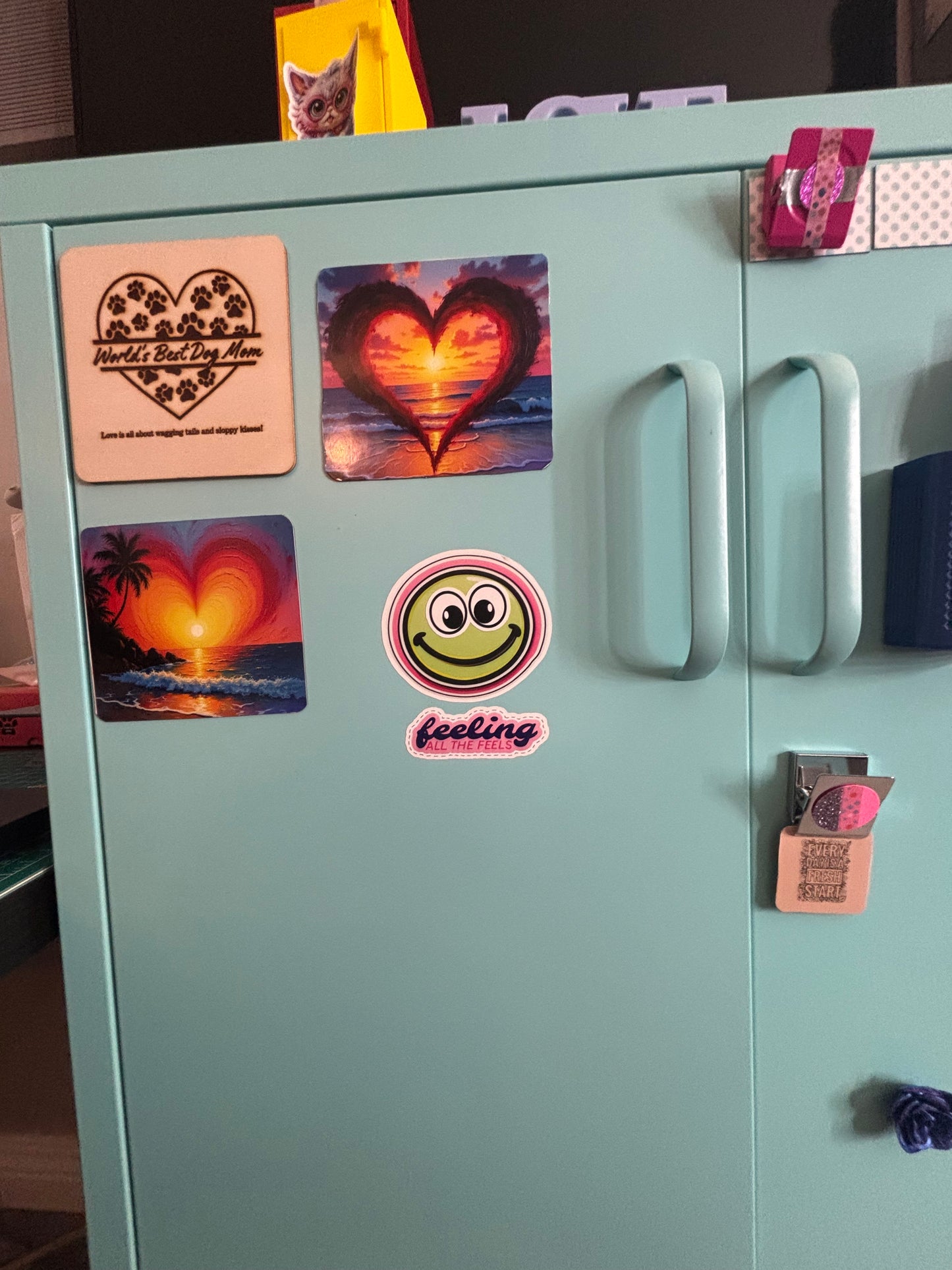 Extra Large Emoji Stickers With Eyes