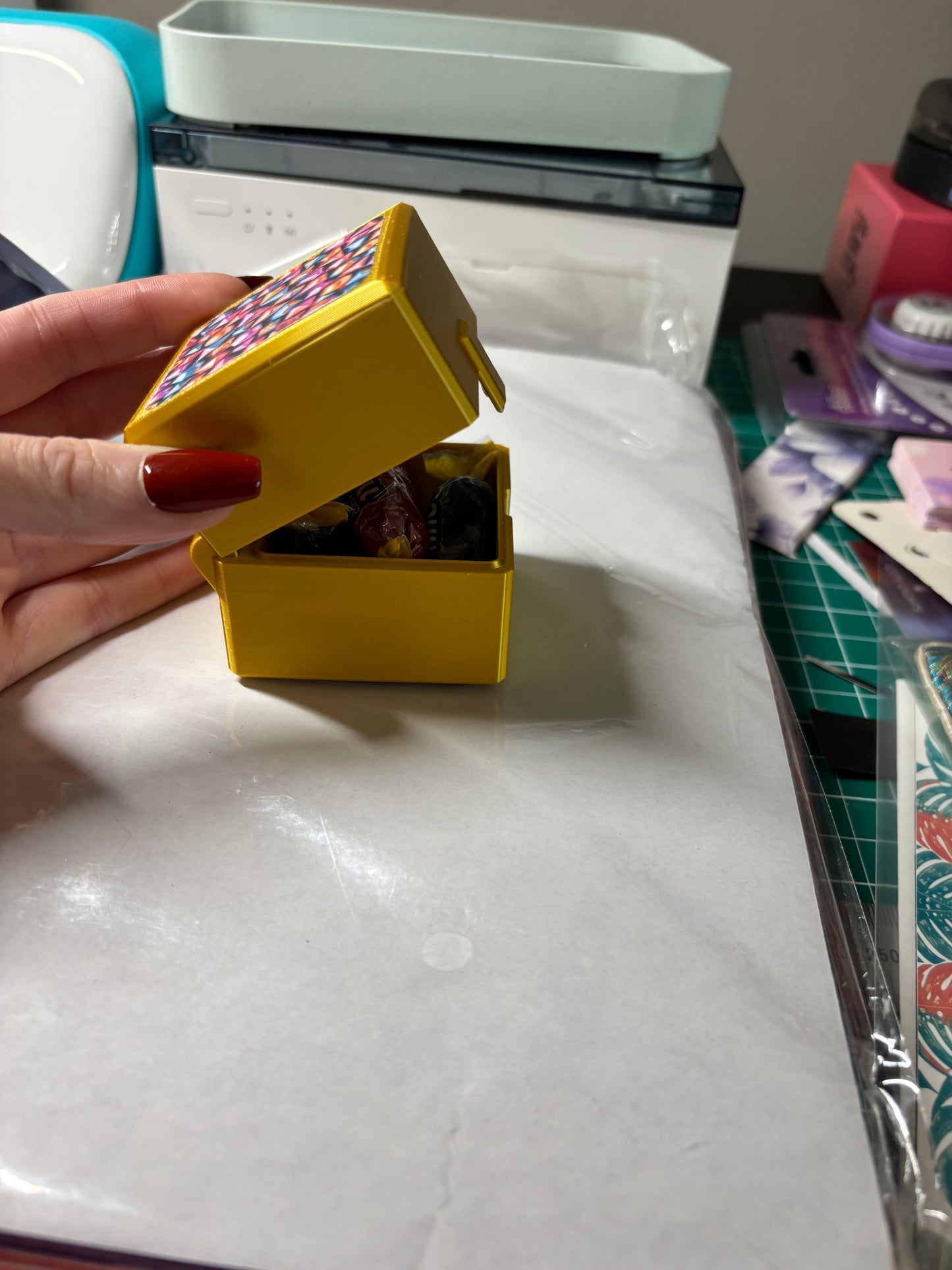 Candy Cube with 12 Vinyl Stickers