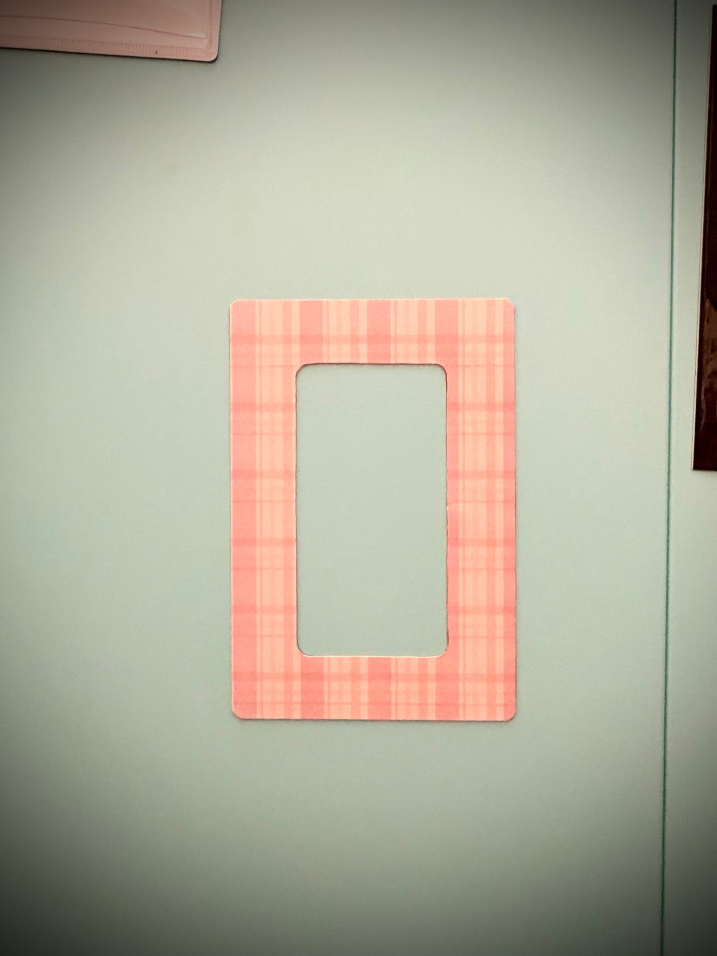 Magnetic Photo Frames (2-Pack) - fits standard 4"x6" photos